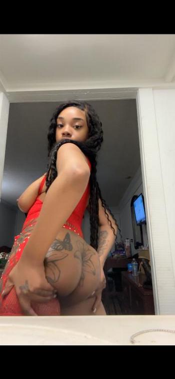 803-929-8682, 22  female escort, Columbia