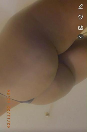 Cinnamon spice , 24  female escort, Columbia