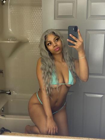 Fantasy, 21  female escort, Columbia