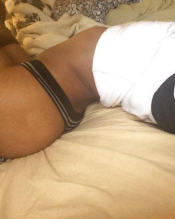 Chloe, 24  female escort, Columbia