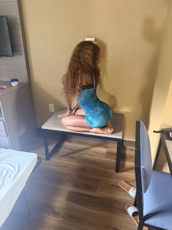 Ms alluring , 21  female escort, Columbia