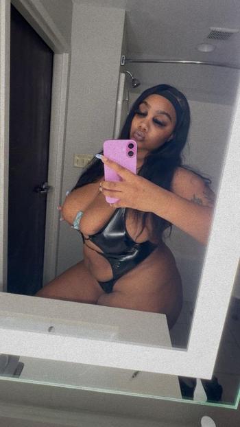 Pussy Fairy , 23  female escort, Columbia