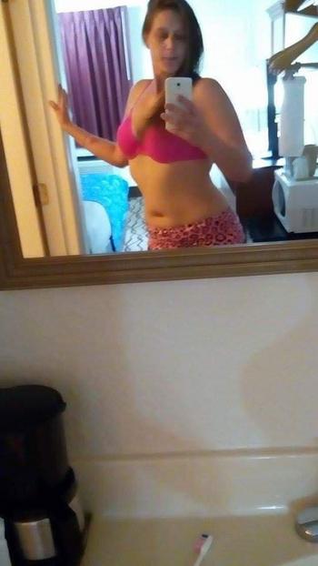 Crystal, 44  female escort, Columbia